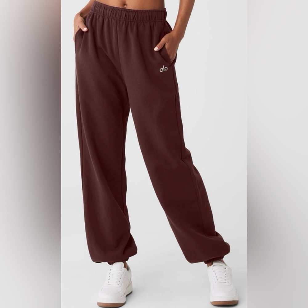 NWT Alo Yoga Accolade Sweatpants Cherry Cola Size 2XL